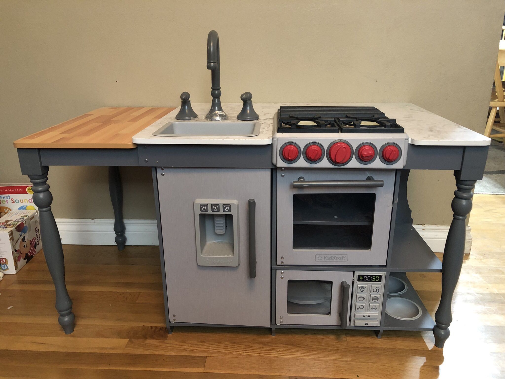 Play Kitchen That Makes Sounds