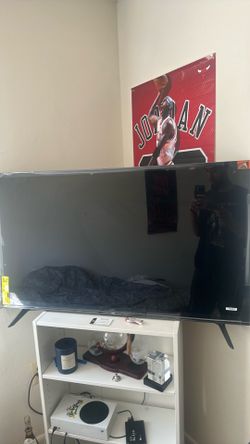 50 inch TCL Roku tv