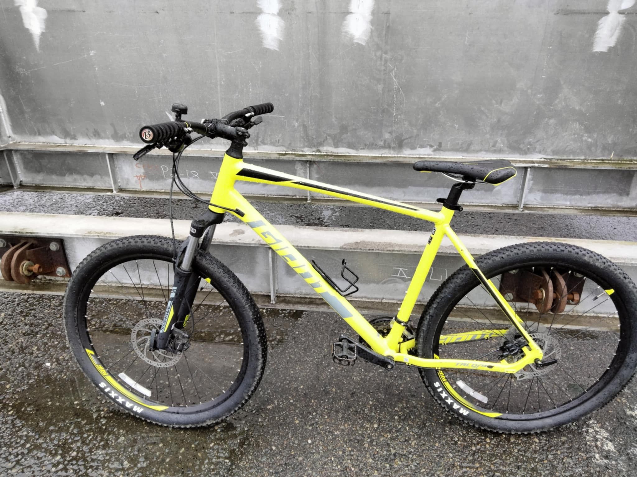 bike giant CT3 size ML