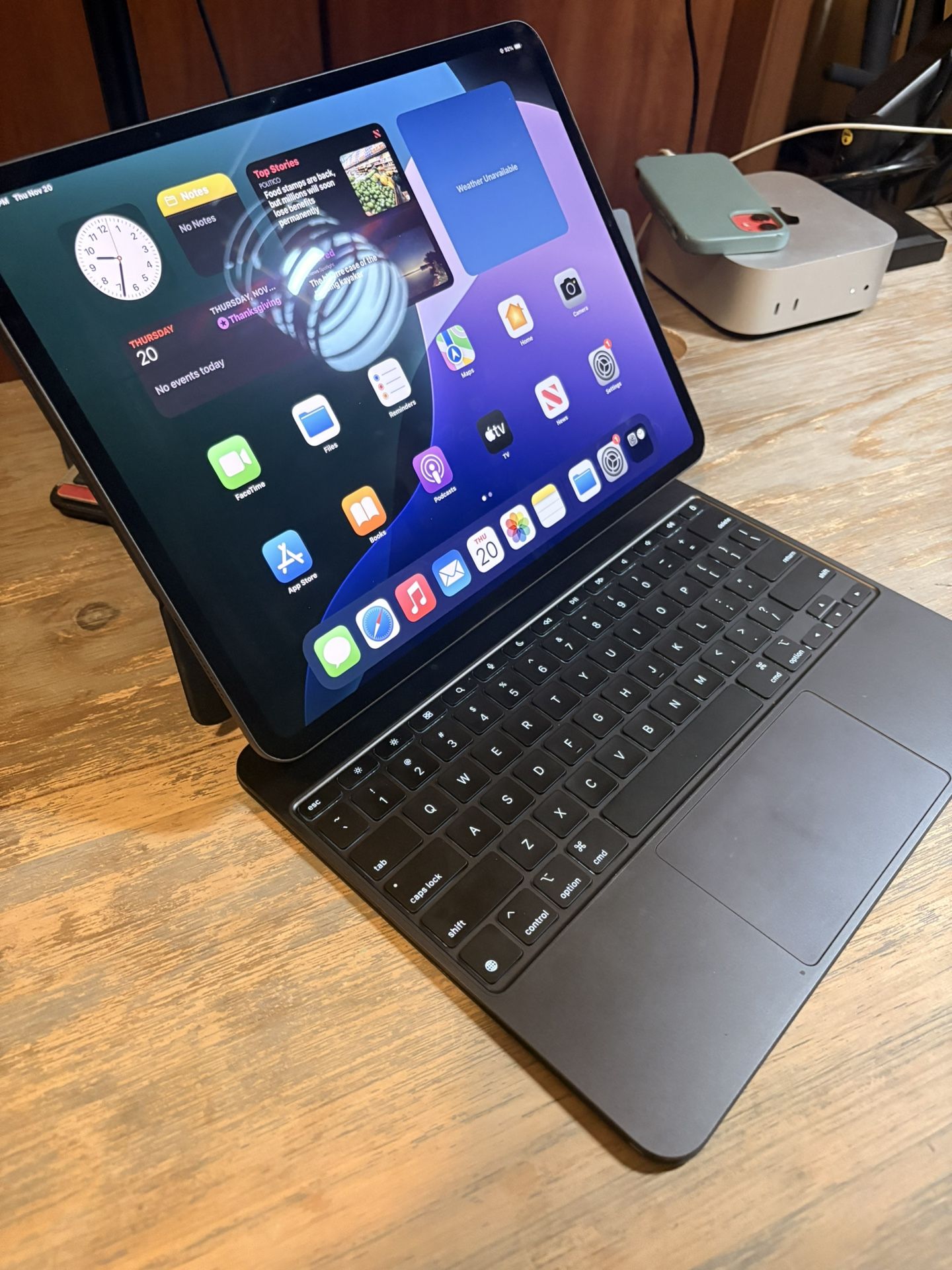 iPad Pro 13” M4 With Keyboard With Warranty