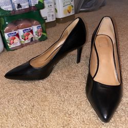 14th & Union Black Pointed Toe 3 inch heels 5W