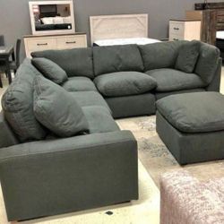 Modular charcoal grey 5 piece sectional/ brand new 