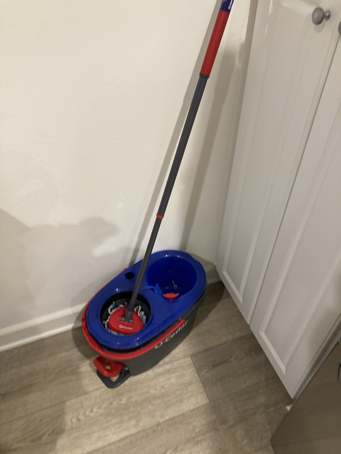 O-Cedar Floor Mop System $50 retail
