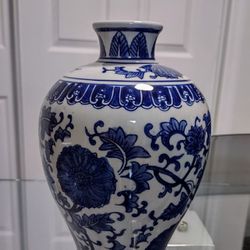 10" Tall- White & Blue Modern Traditional Decorative Vase.