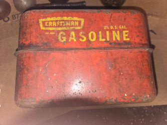 VINTAGE CRAFTSMAN 2.5 GALLON GAS CAN