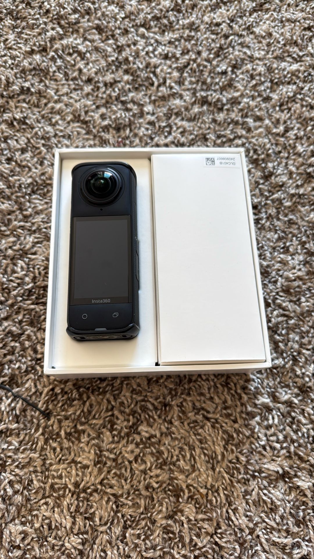 Insta 360 X4