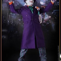 Hot Toys DX08 And Hot Toys Dx09