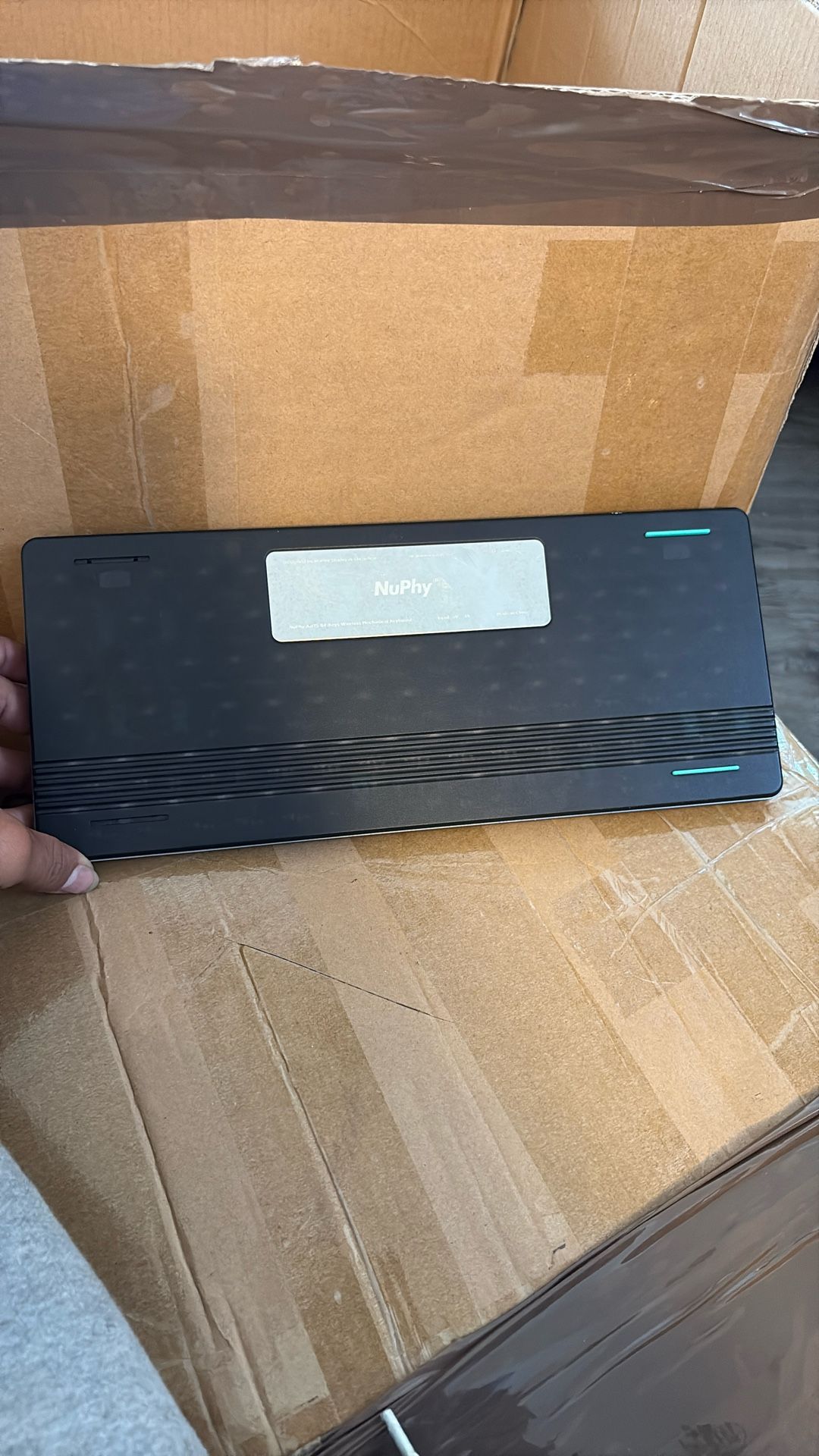 NuPhy Air75 Wireless Keyboard