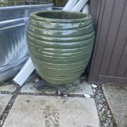 PLANTING POT LARGE SIZE GREEN!!!