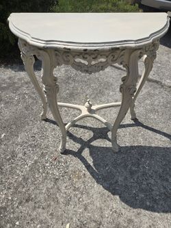 Charming Painted Wood Vintage Table