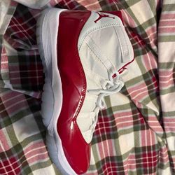 Jordan 11 Cherrys
