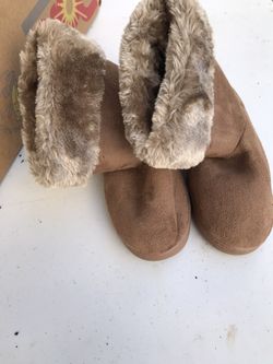 Women’s medium boots