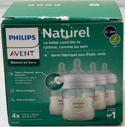 Philips Avent 4 Ounce Glass Baby Bottle Pack of 4 Natural Response Nipple
