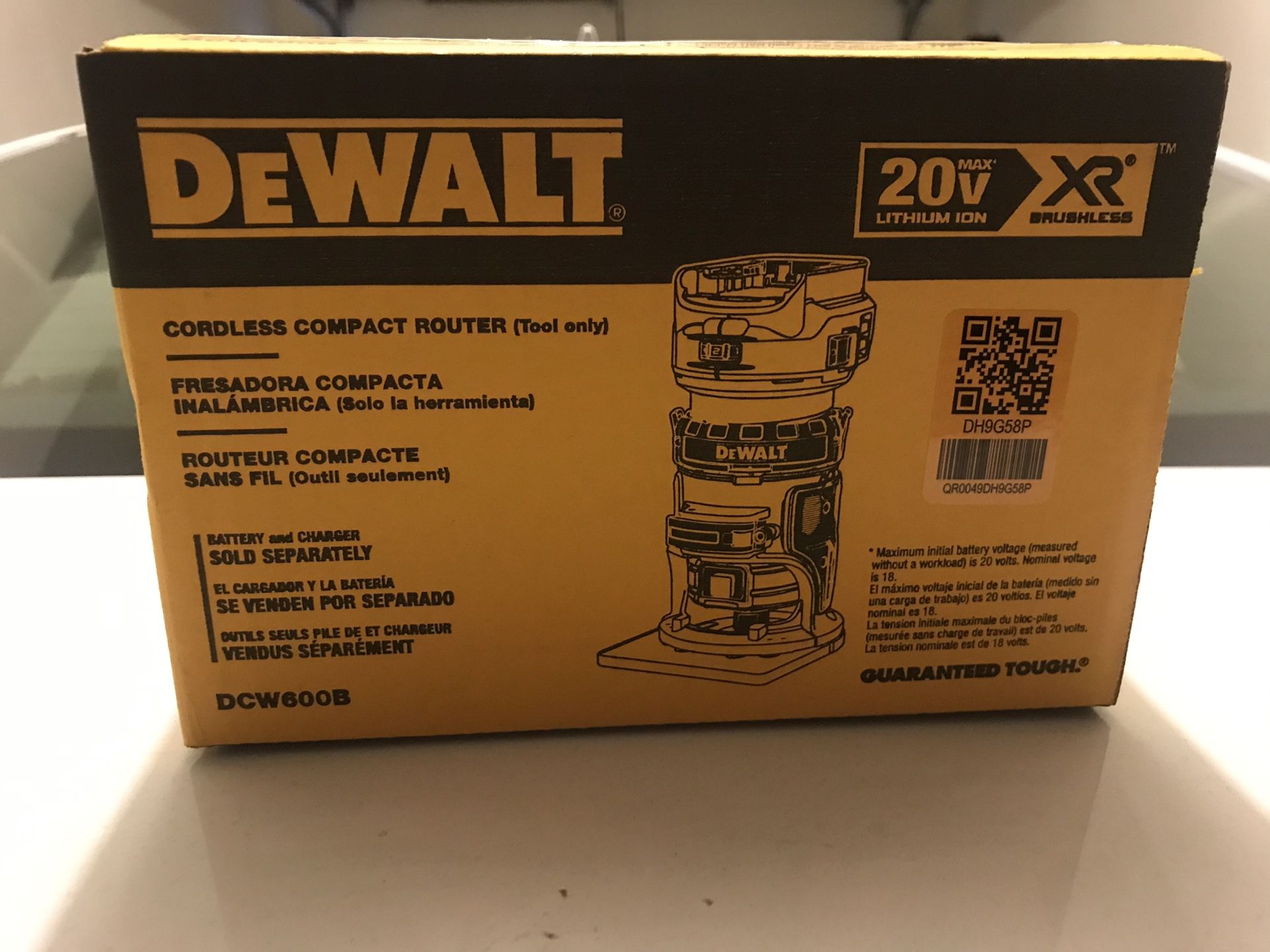Dewalt XR Router. BRAND NEW. PRICE IS NOT NEGOTIABLE