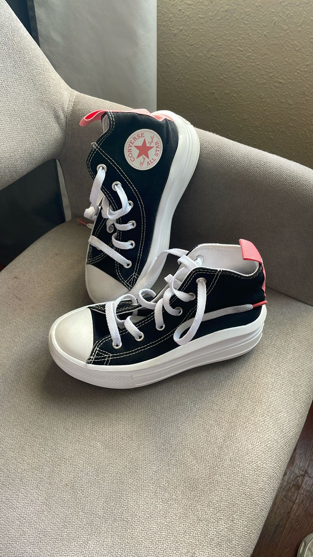Converse Shoes Girls