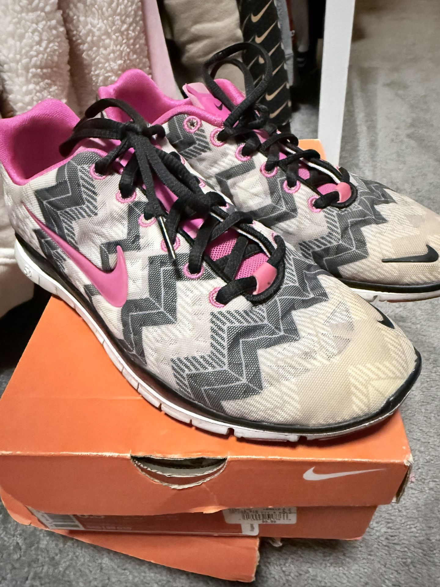 Women’s Nike Shoes 