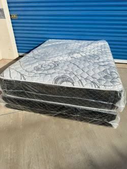 ☀️ Summer Sale |Queen Size 10" Hybrid Mattress Only $175

Reserve Today & Get Delivery Whenever You Need It 🚚