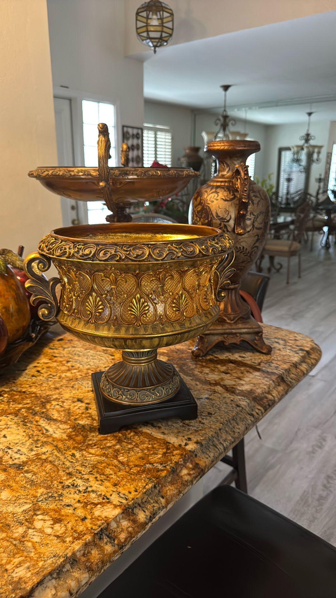 Antique Decor/ Adornos Antiguos