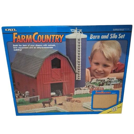 Ertl Farm Country Barn and Silo 1990s Vintage Playset SHIPS ONLY