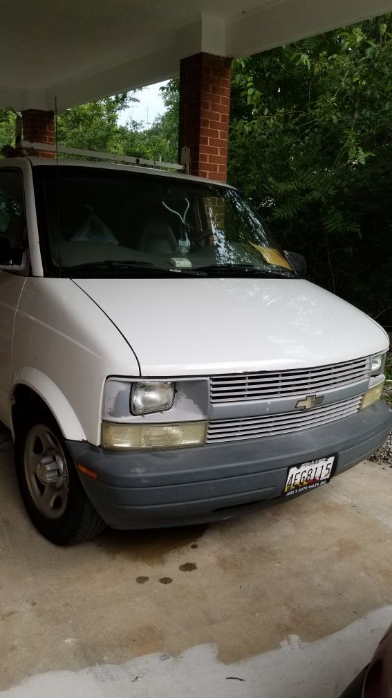 2003 Chevy Astro van sale or tread for pick up or van ford