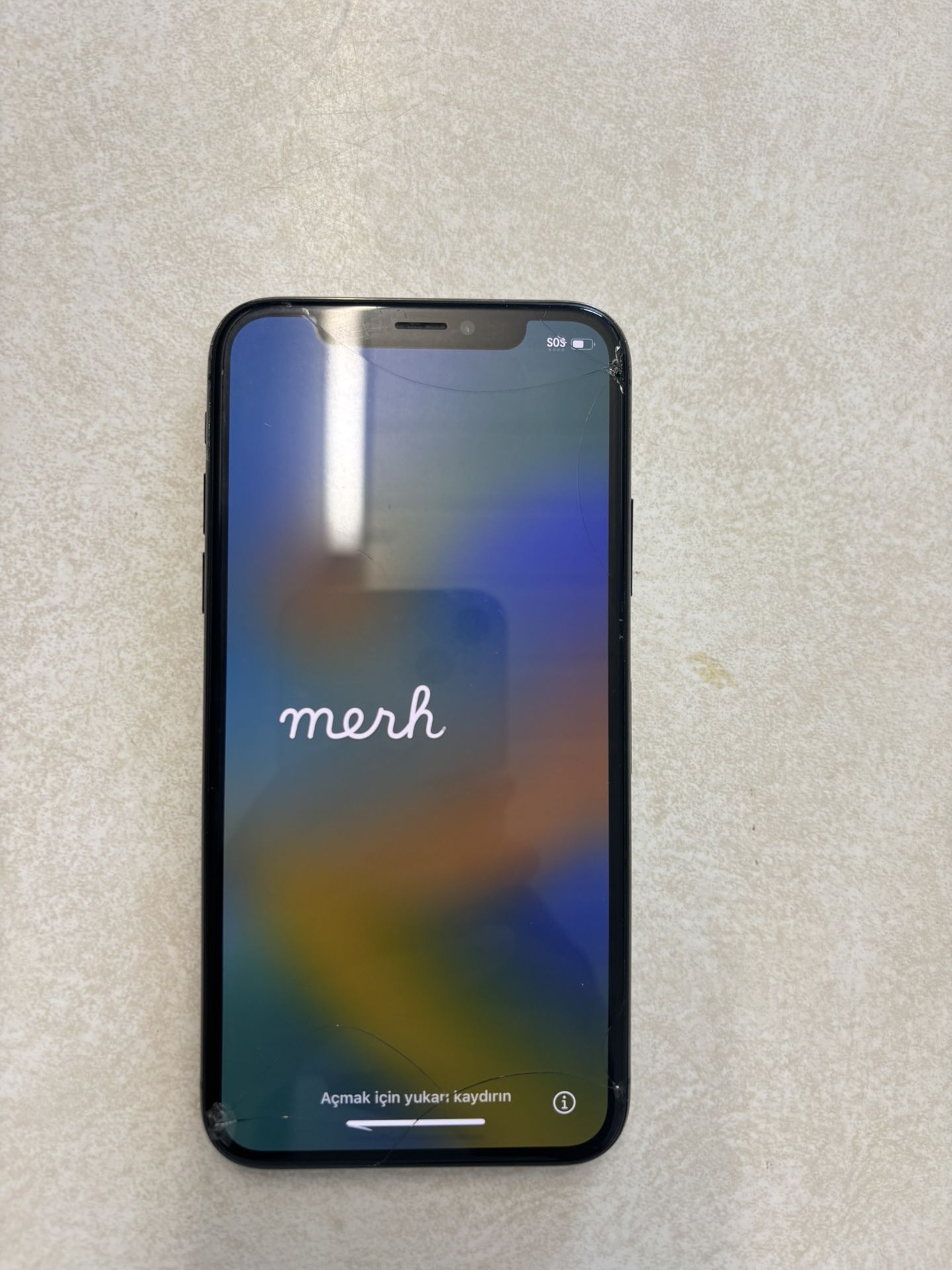 iPhone X 