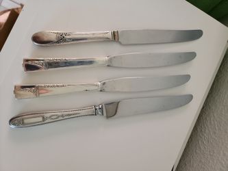 Vtg. Silverplate Knives