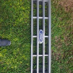 Front Grill From 86 F-150. Weathered, But Not Broken