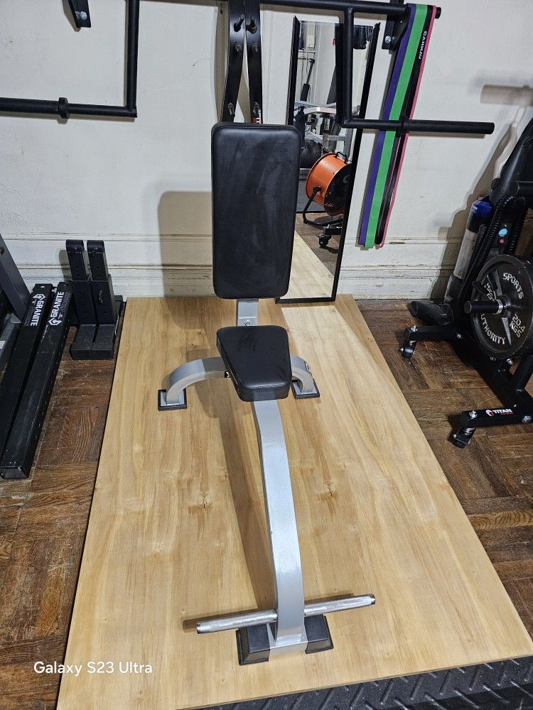Valor Fitness Seated Upright Stationary Bench DG-1