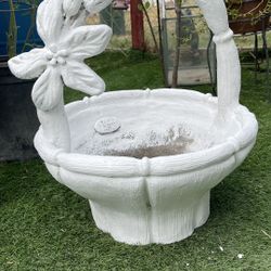 Concrete Basket Planter 