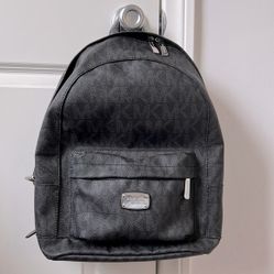Michael Kors Jet Set Backpack