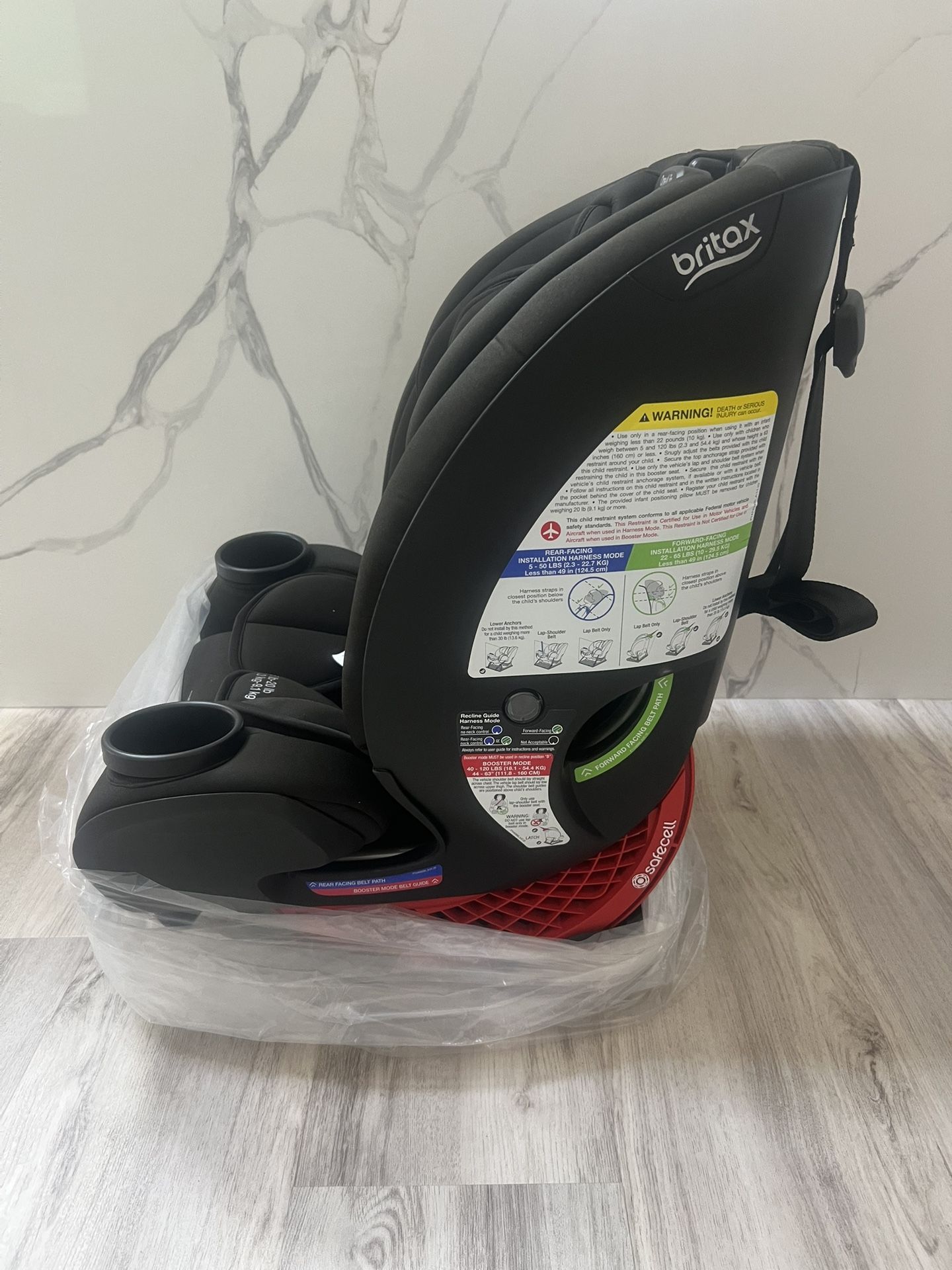 New.  Manufatured 01/2025 Expires 01/2035  Britax One4Life ClickTight All-in-One Car Seat, Eclipse Black  10 YEARS OF USE: The Britax One4Life convert