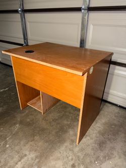 Wood desk - strong/heavy (real wood)