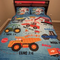 2 Kids Queen Bed And 1 Full Bed With Mattresses 