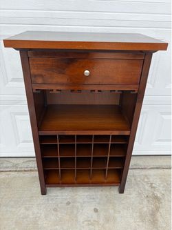 Wood Table bottleholder