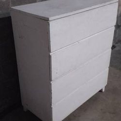 Mid Century 4 Drawer Chest Of Drawers by Dull 43×20×36