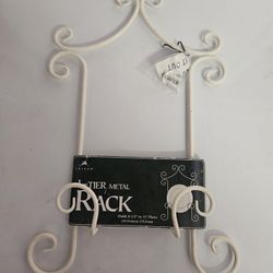 One 3 Tier Metal Rack, Holds 8 1/2 Plates - New 