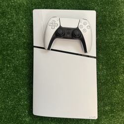 PlayStation 5 Digital Slim Close To Brand New Comes With Box 