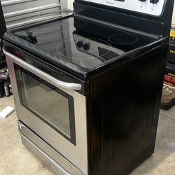 Frigidaire Stove