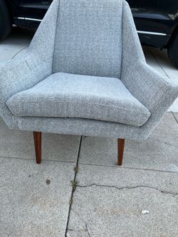 Mid Century Modern Style Accent Chair