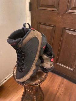 Jordan’s size 7