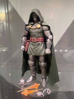 Marvel legends cabal pack Dr Doom
