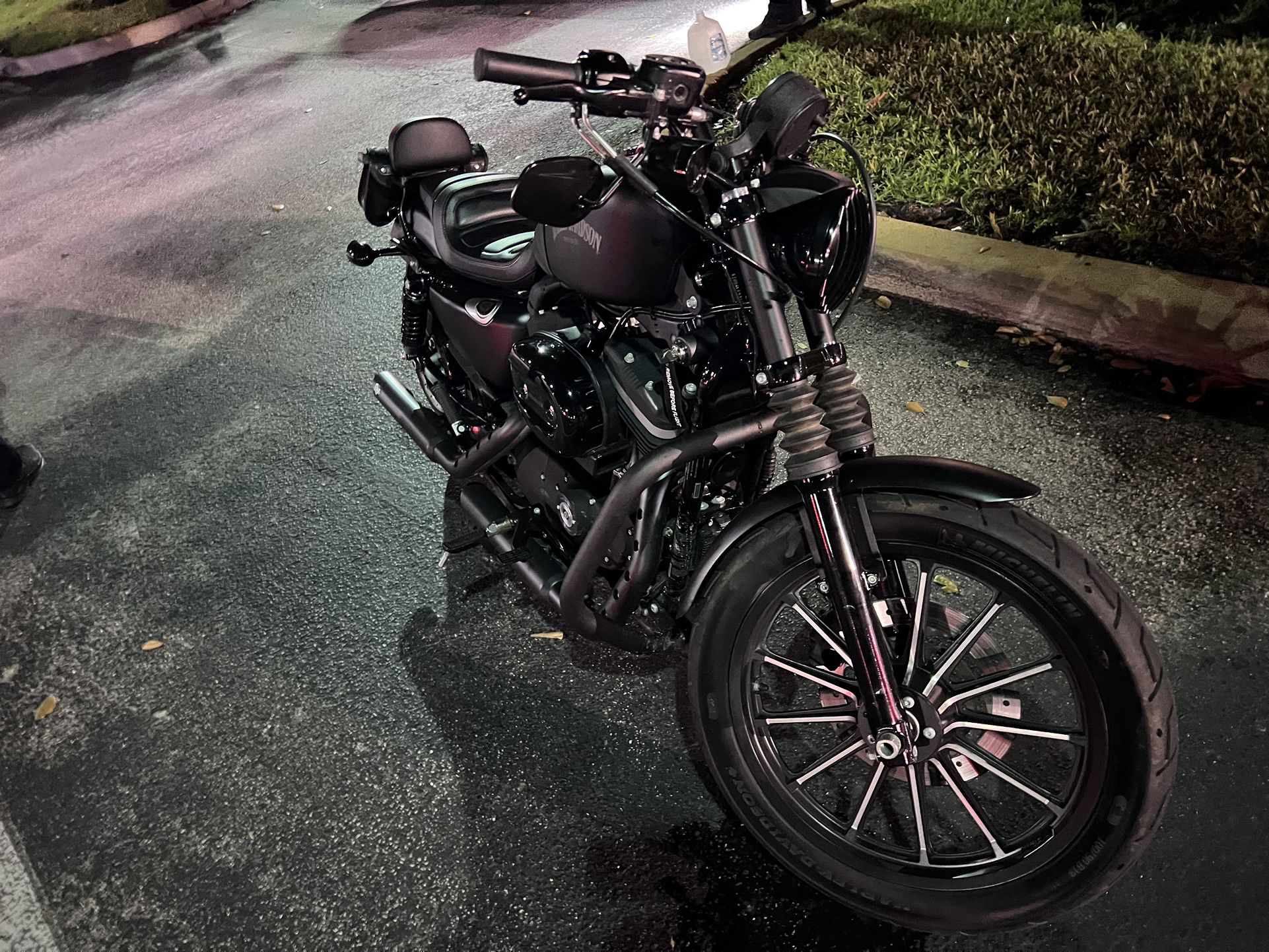 Harley Davidson 883 Sportster 