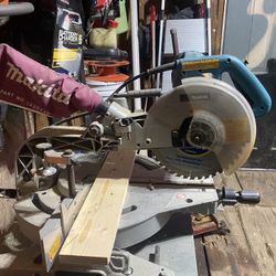 Makita LS1013 Compound Miter Saw