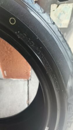 245 /45/zr 18 tire
