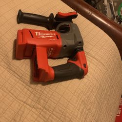Milwaukee Fuel Tolo Hamer 