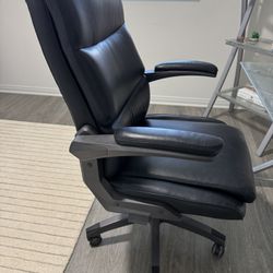 Office Chair - By Lazy boy 