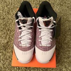 Nike Kobe Protro 3 Low “Pink Quartz” Size 10.5