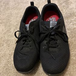 Skechers Wide Slip Resistant Shoes • 8W