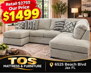 Double Chaise Sectional. 🚚WE DELIVER🚚