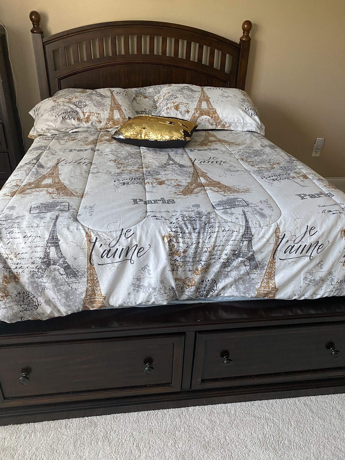 Full Bed With Shelfs